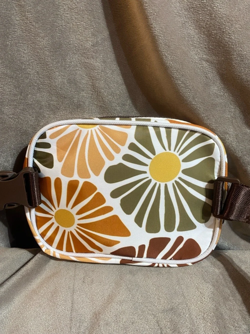 Bangs Shoes Retro Floral Print Cosmetic Bag - Yellow, Orange & Olive